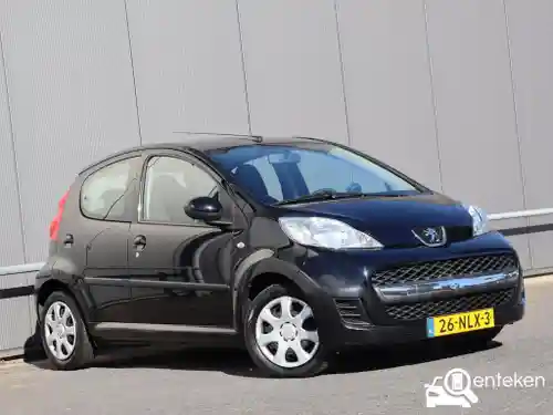 Peugeot 107 1.0 70 2010