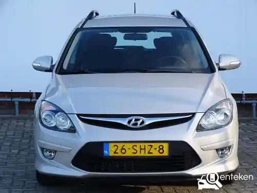 Hyundai i30 cw 1.4 blue 2011