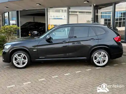 BMW X1 sDrive20i 2011