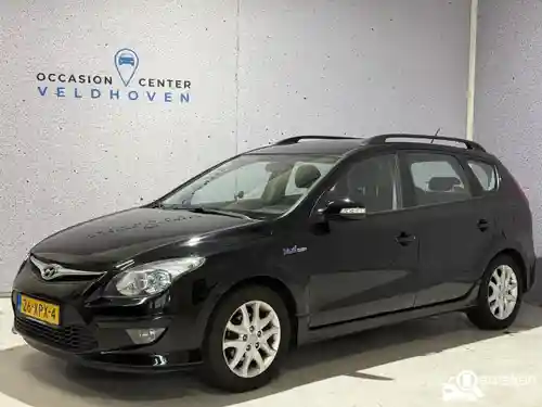 Hyundai i30 cw 1.4 blue 2012