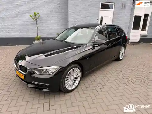 BMW 328i Touring 2012