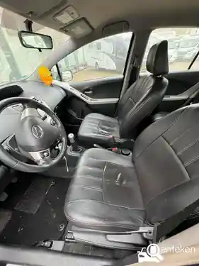 Toyota Yaris 1.3 2008