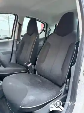 Peugeot 107 1.0 70 2009