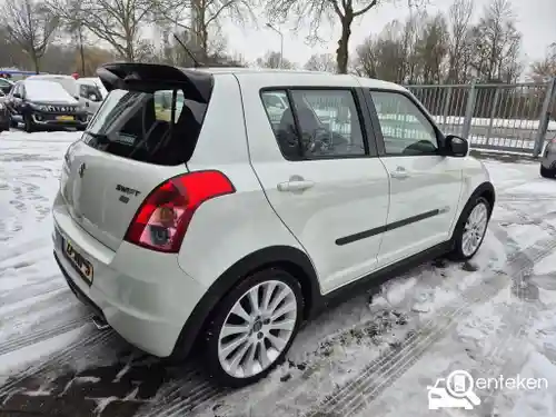 Suzuki Swift 1300 2009