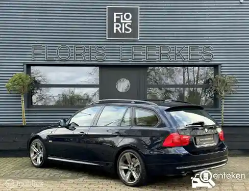 BMW 318i Touring 2009