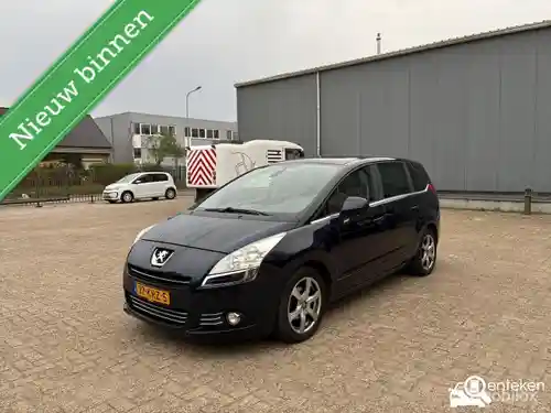 Peugeot 5008 120 VTi 2010