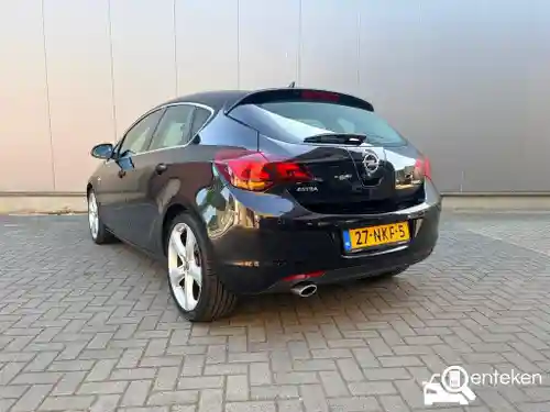 Opel Astra 1.4 Turbo 2010