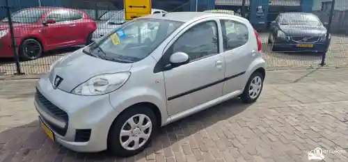Peugeot 107 1.0 70 2010