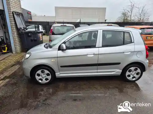 KIA Picanto 1.1 2011
