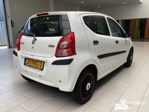 Suzuki Alto 1.0 2011