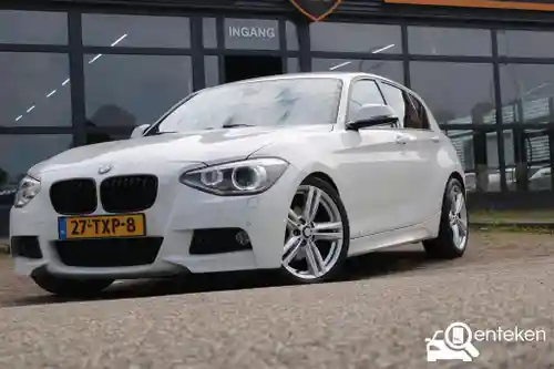 BMW 118i 2012
