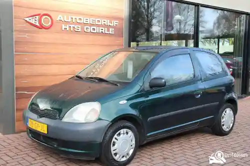 Toyota Yaris 1.0 2001