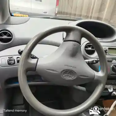 Toyota Yaris 1.3 2001