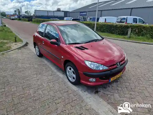 Peugeot 206 75 2002