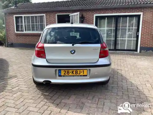 BMW 116i 2009
