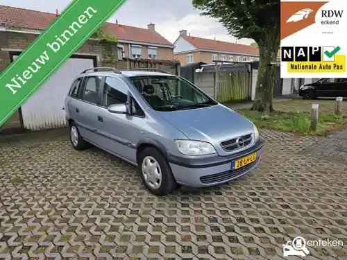 Opel Zafira 2.2 16V 2003