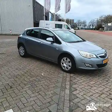 Opel Astra 1.4 Turbo 2010