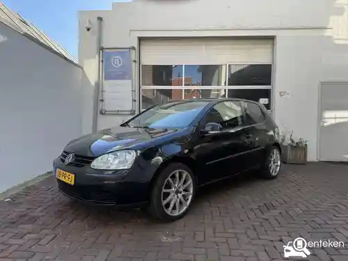 VW Golf 1.6 2004