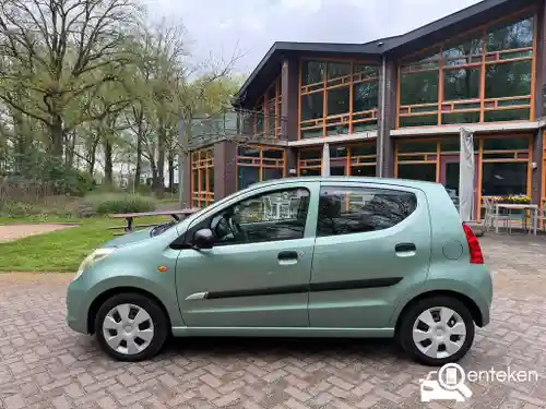 Suzuki Alto 1.0 2011