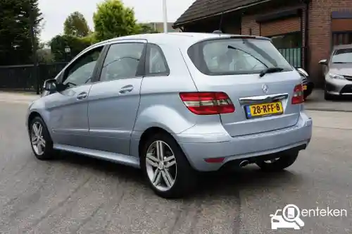 Mercedes-Benz B 180 2011