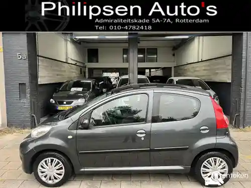 Peugeot 107 1.0 70 2011