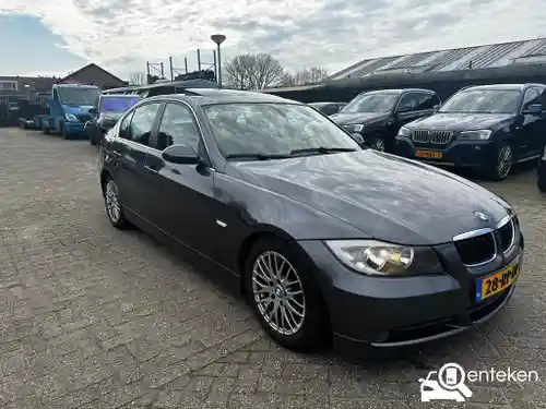 BMW 325i 2005