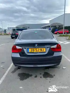 BMW 320i 2006