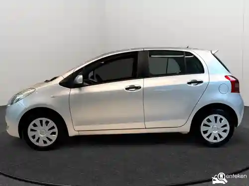 Toyota Yaris 1.3 2006