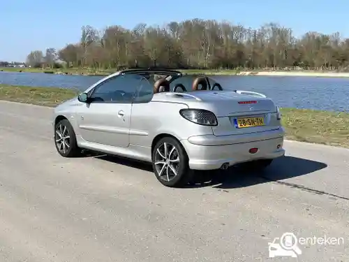 Peugeot 206 CC 110 2006