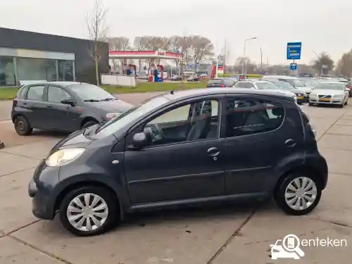 Peugeot 107 1.0 70 2006