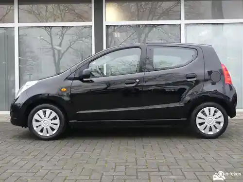 Suzuki Alto 1.0 2012