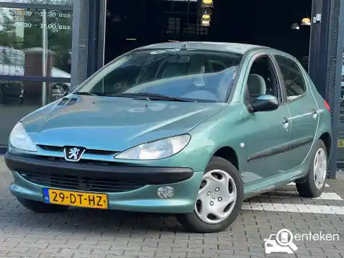 Peugeot 206 75 2000