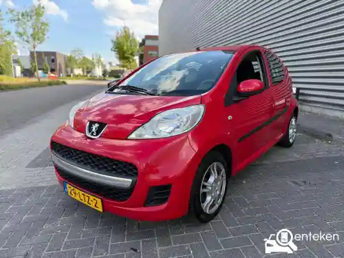 Peugeot 107 1.0 70 2010