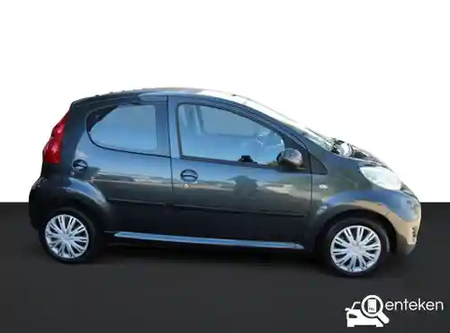 Peugeot 107 1.0 70 2010