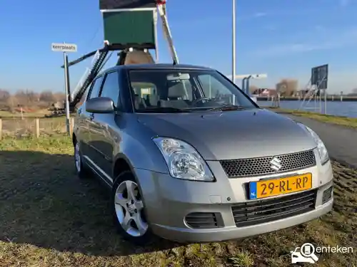 Suzuki Swift 1300 2005