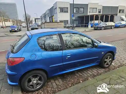 Peugeot 206 75 2005