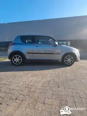 Suzuki Swift 1300 2005