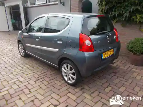 Suzuki Alto 1.0 2011