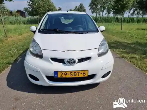 Toyota Aygo 1.0 2011