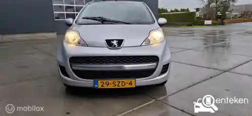 Peugeot 107 1.0 70 2011