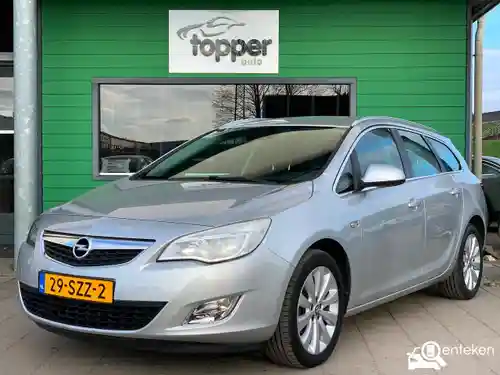 Opel Astra Sports Tourer 1.4 Turbo 2012