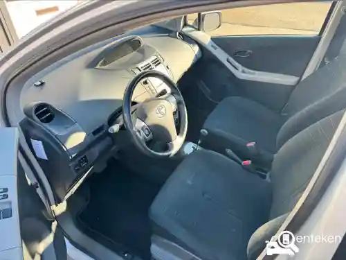 Toyota Yaris 1.3 2006
