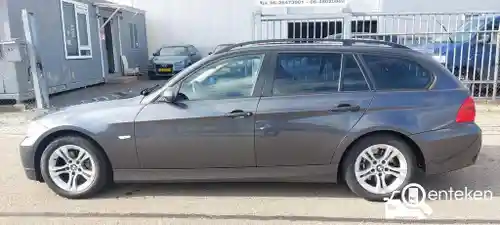 BMW 320i Touring 2005