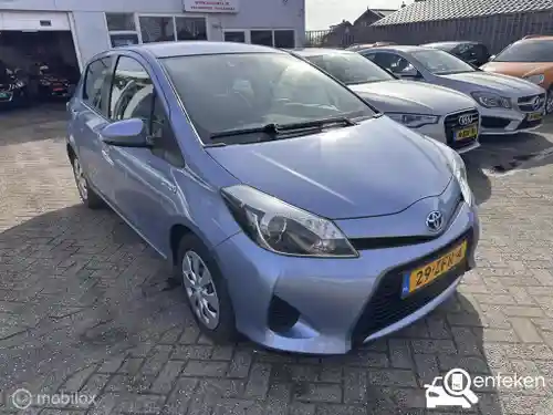 Toyota Yaris 1.5 Hybrid 2012