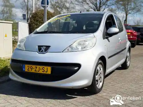 Peugeot 107 1.0 70 2008