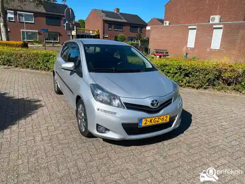 Toyota Yaris 1.33 2013