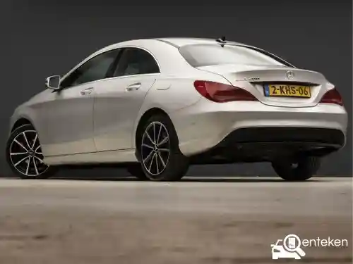 Mercedes-Benz CLA Coupé 200 2013