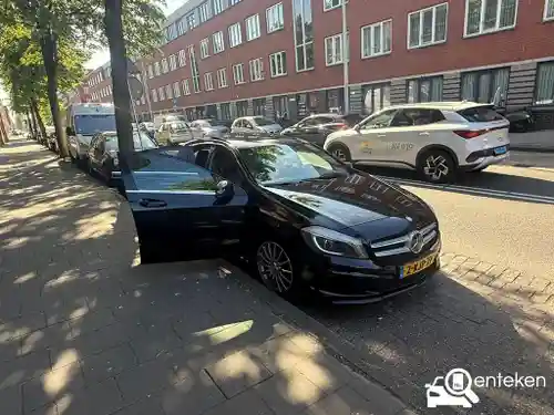 Mercedes-Benz A 180 2013