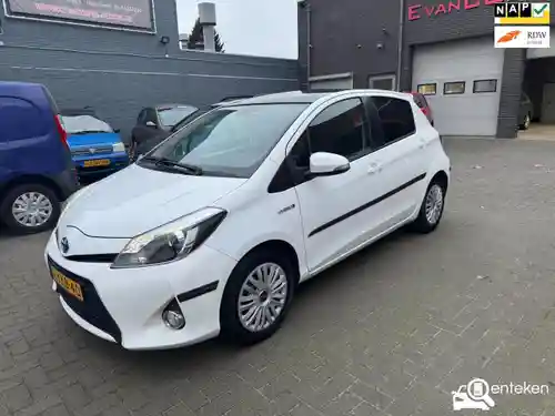 Toyota Yaris 1.5 Hybrid 2013