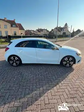 Mercedes-Benz A 180 2012